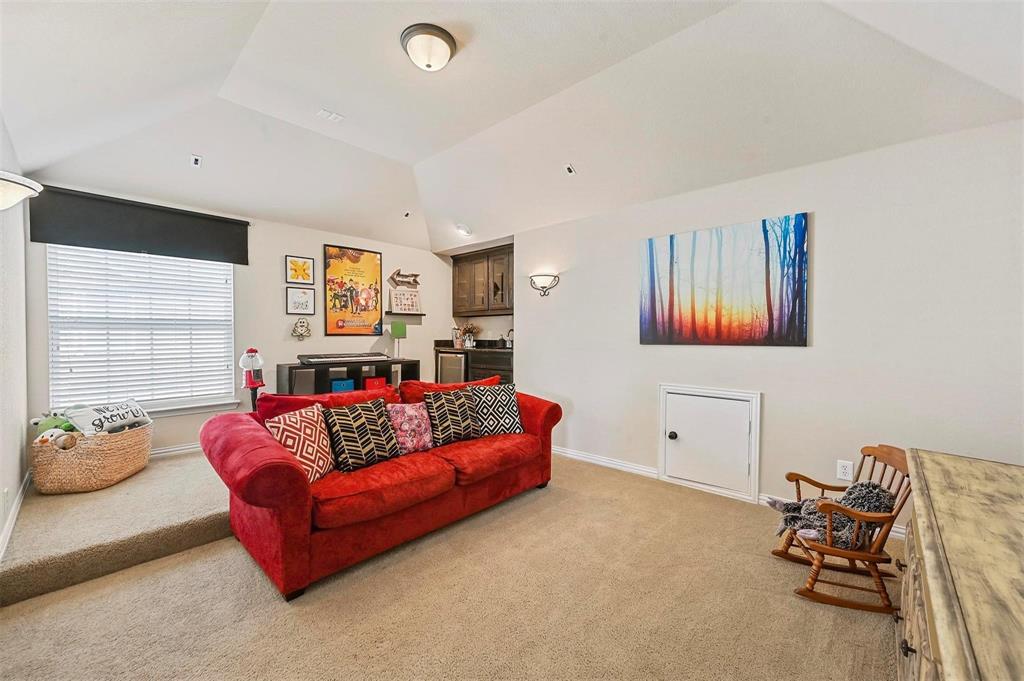 13811 Sorano Drive Property Photo 28