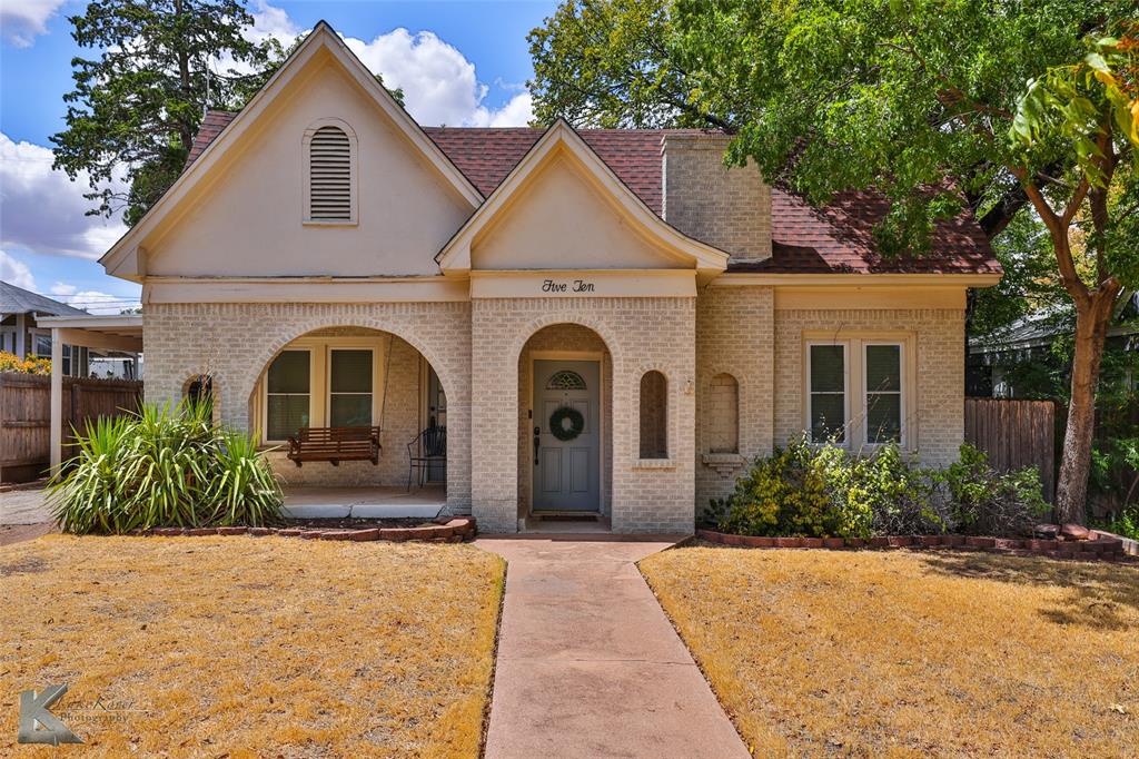 510 Sayles Boulevard Property Photo