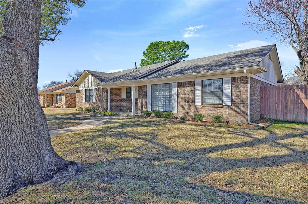 2924 Mimosa Drive Property Photo