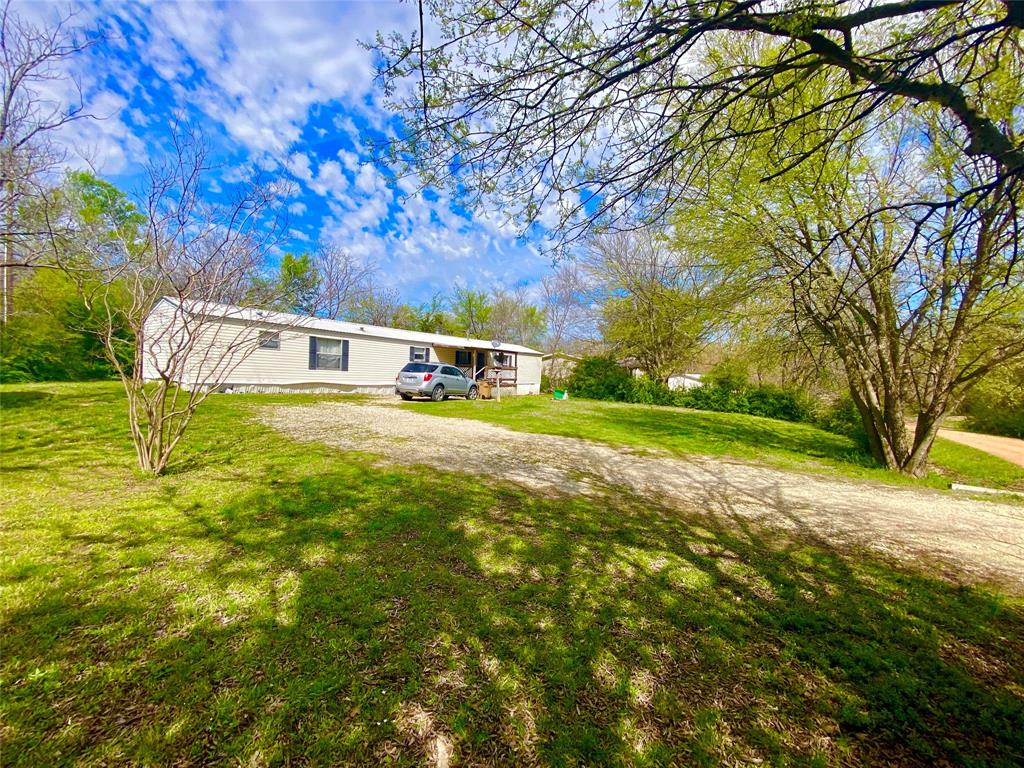 209 Ivanhoe Drive Property Photo