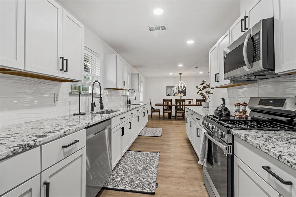 17926 Hillcrest Road Property Photo