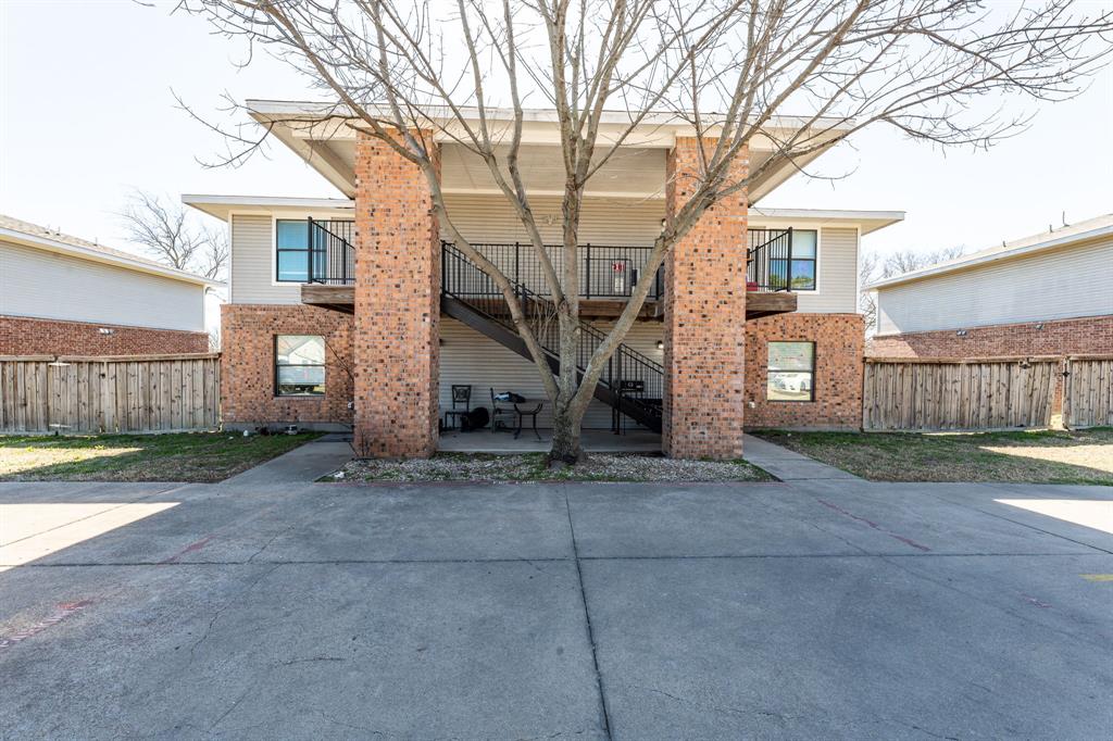872 W Vanderbilt Street Property Photo