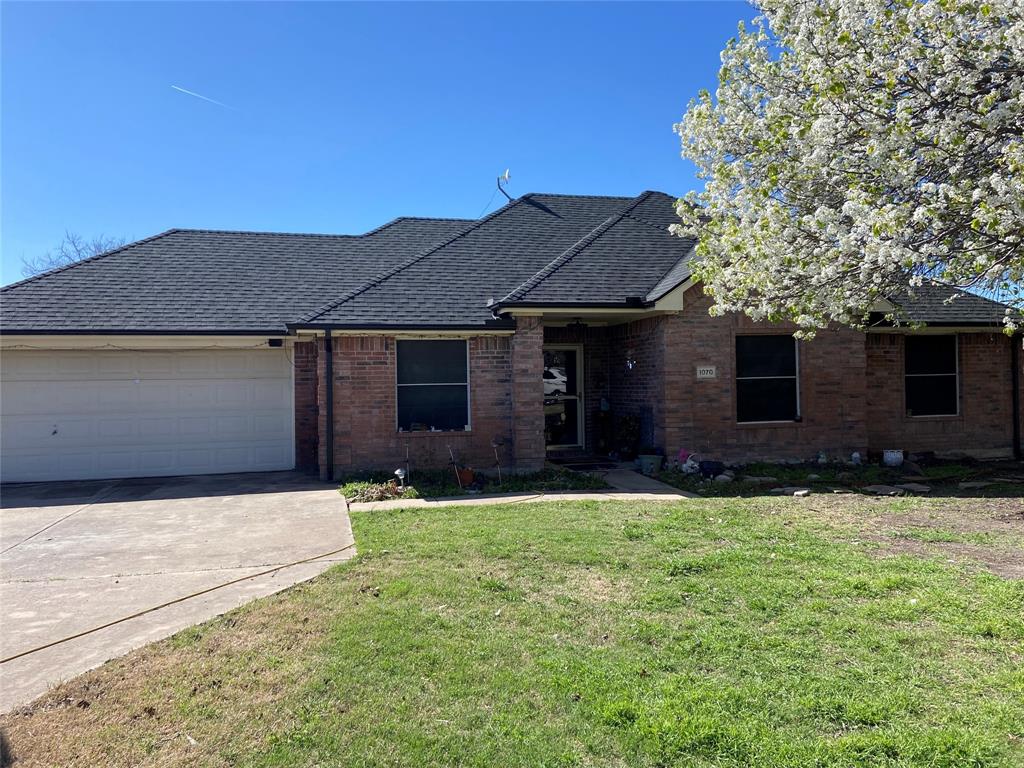 1070 Overland Drive Property Photo