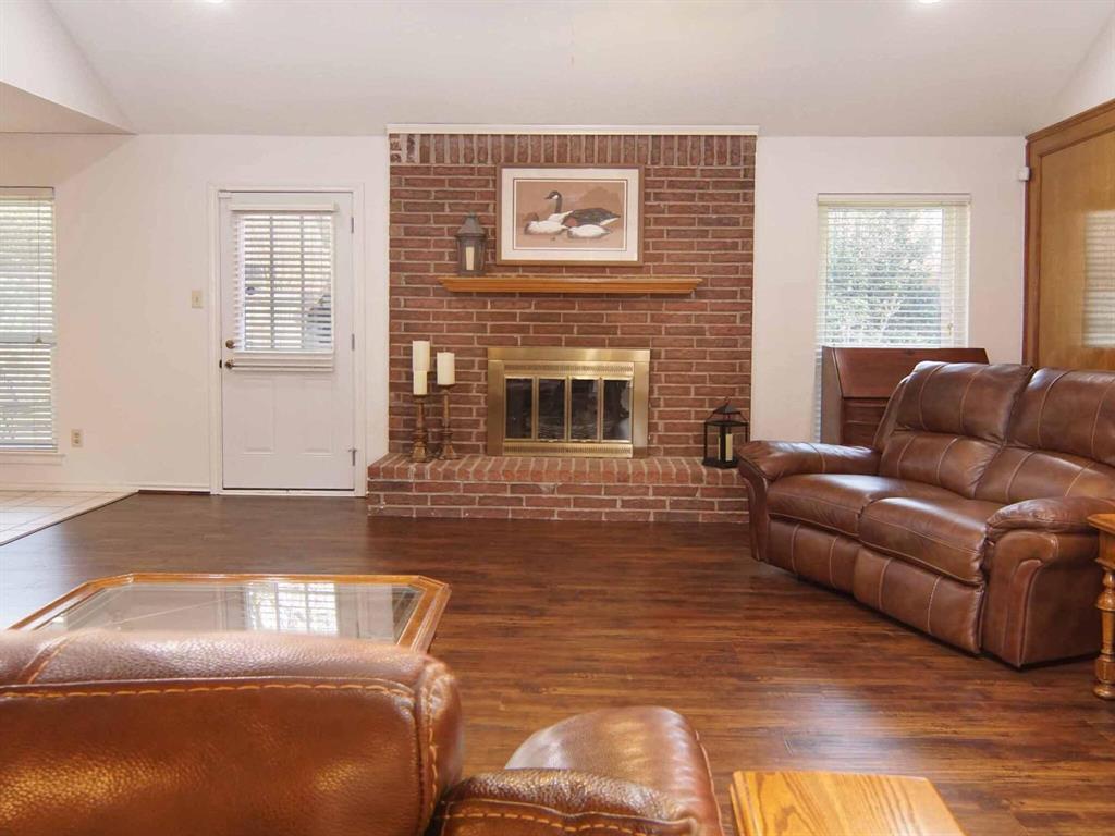 4840 Barberry Drive Property Photo 4