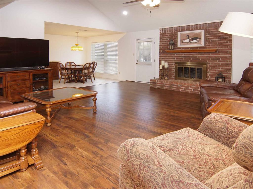 4840 Barberry Drive Property Photo 6