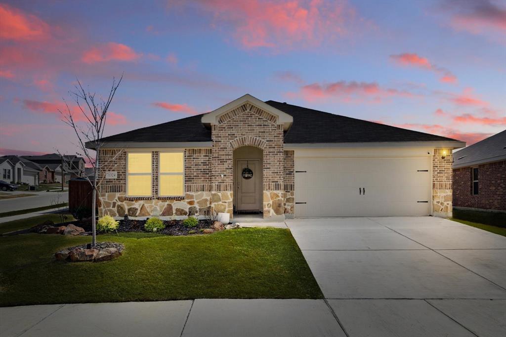 1324 Horseshoe Bend Drive Property Photo 1