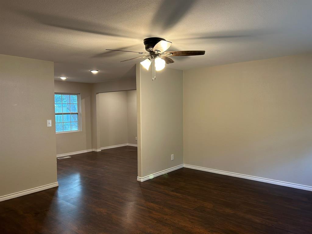 112 Elm Street Property Photo 3