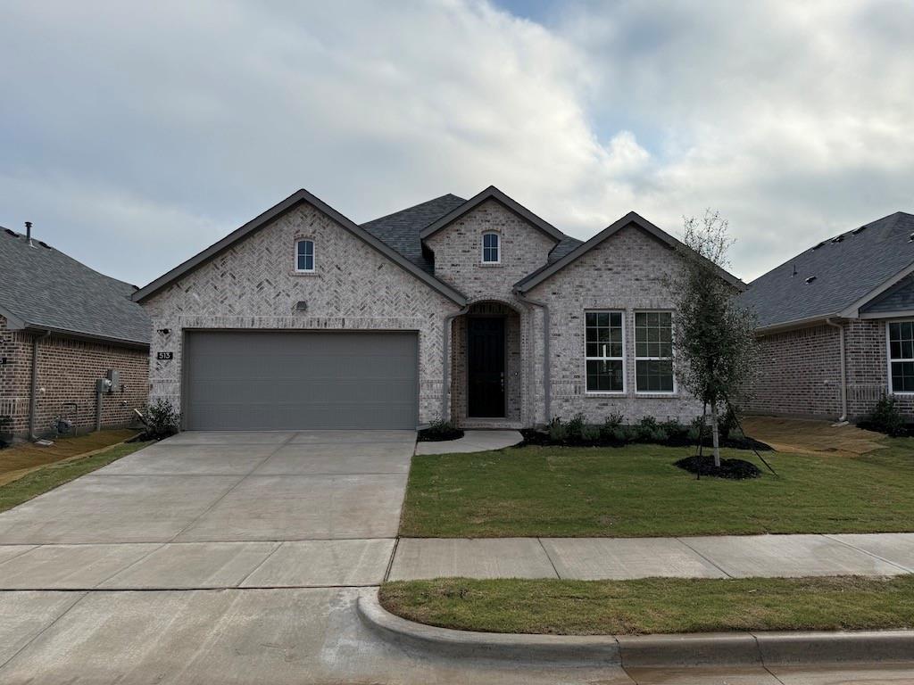 513 Parrino Parkway Property Photo