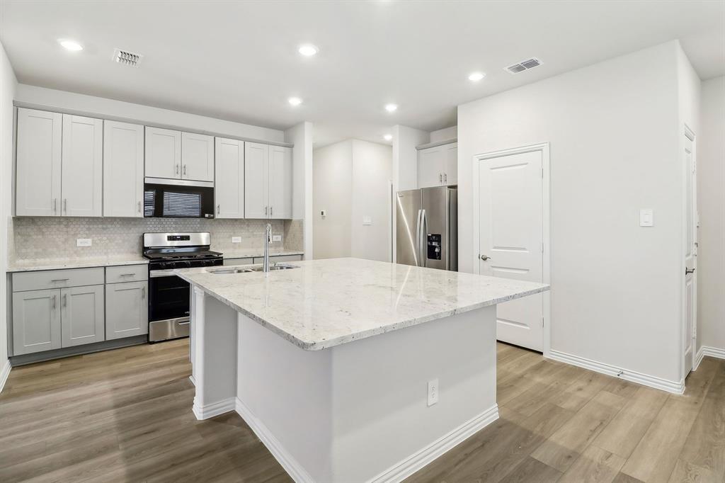 4001 Marble Falls Drive Property Photo
