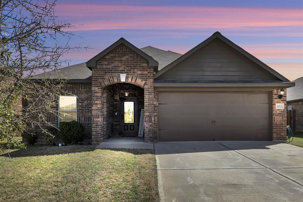 1813 Golden Gate Drive Property Photo