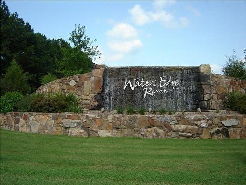 302/303 Lago Vista Drive Property Photo