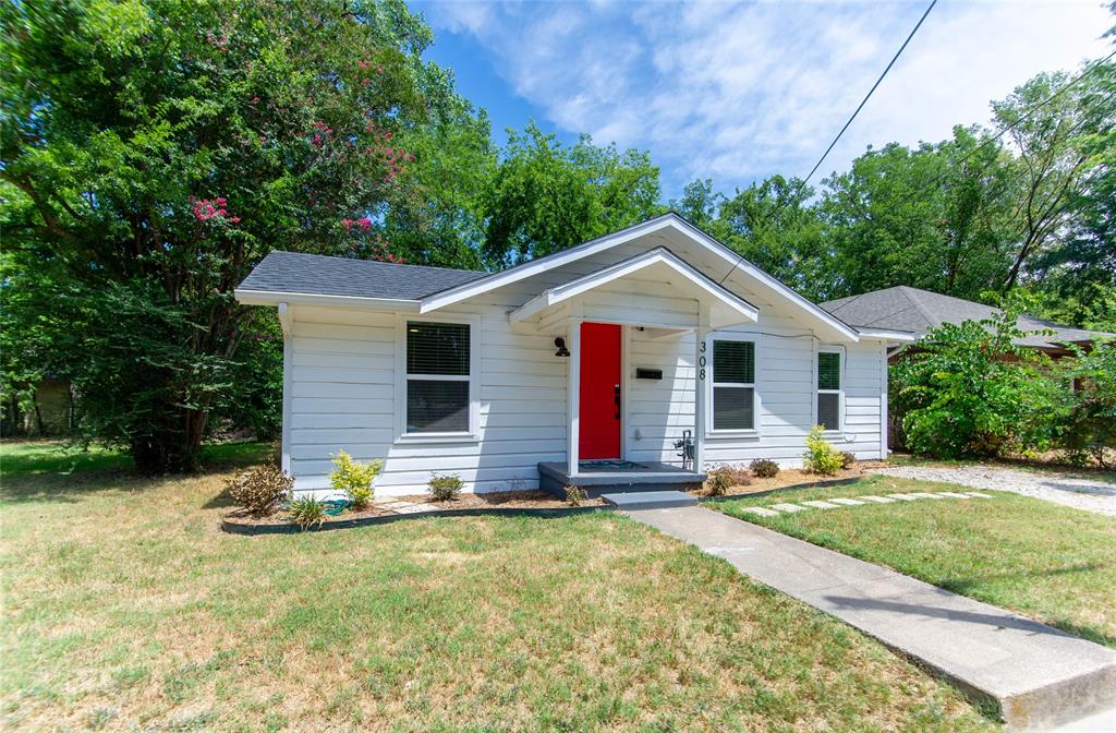 308 Towne Street Property Photo