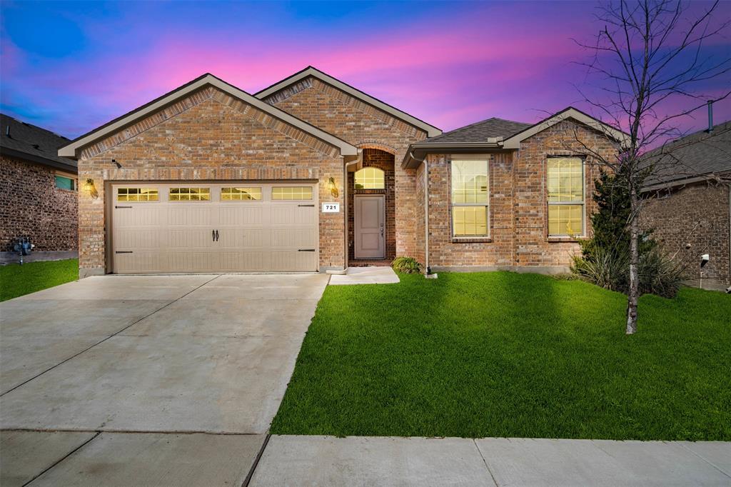 721 Crabapple Drive Property Photo