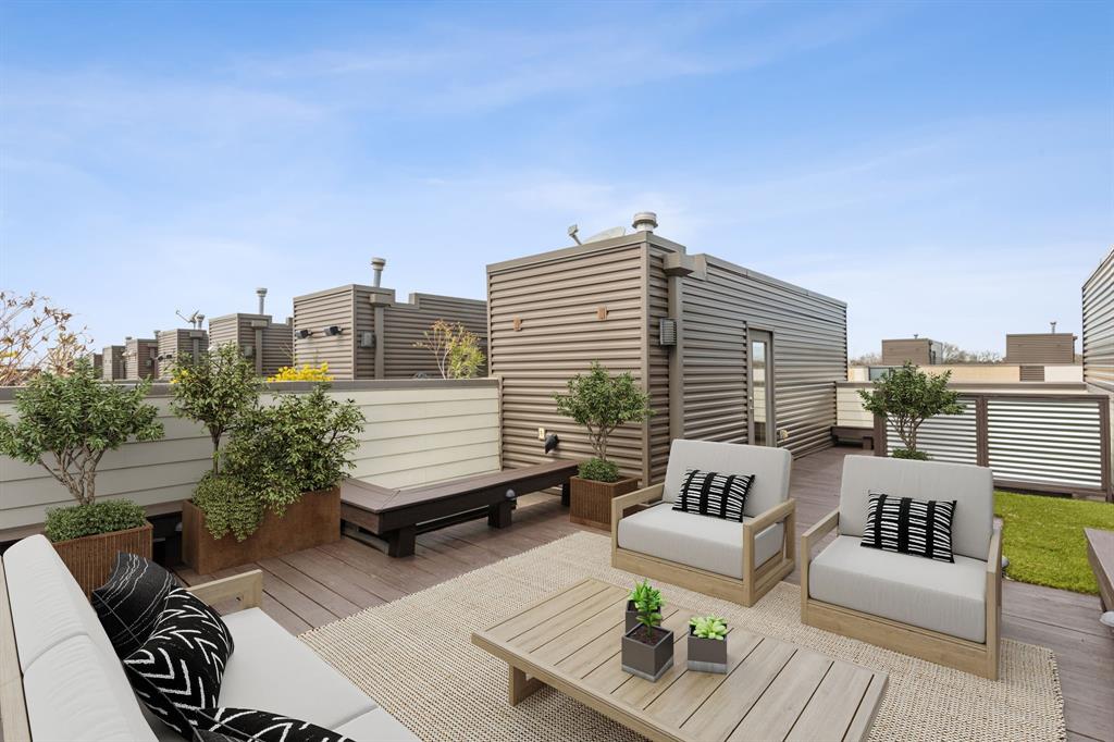 4111 Newton Avenue Property Photo