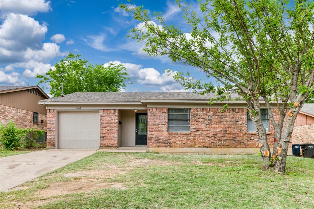 3609 Martin Street Property Photo