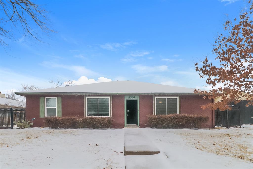 5302 Vagas Drive Property Photo