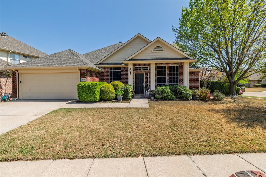 2409 Silverstone Lane Property Photo 1