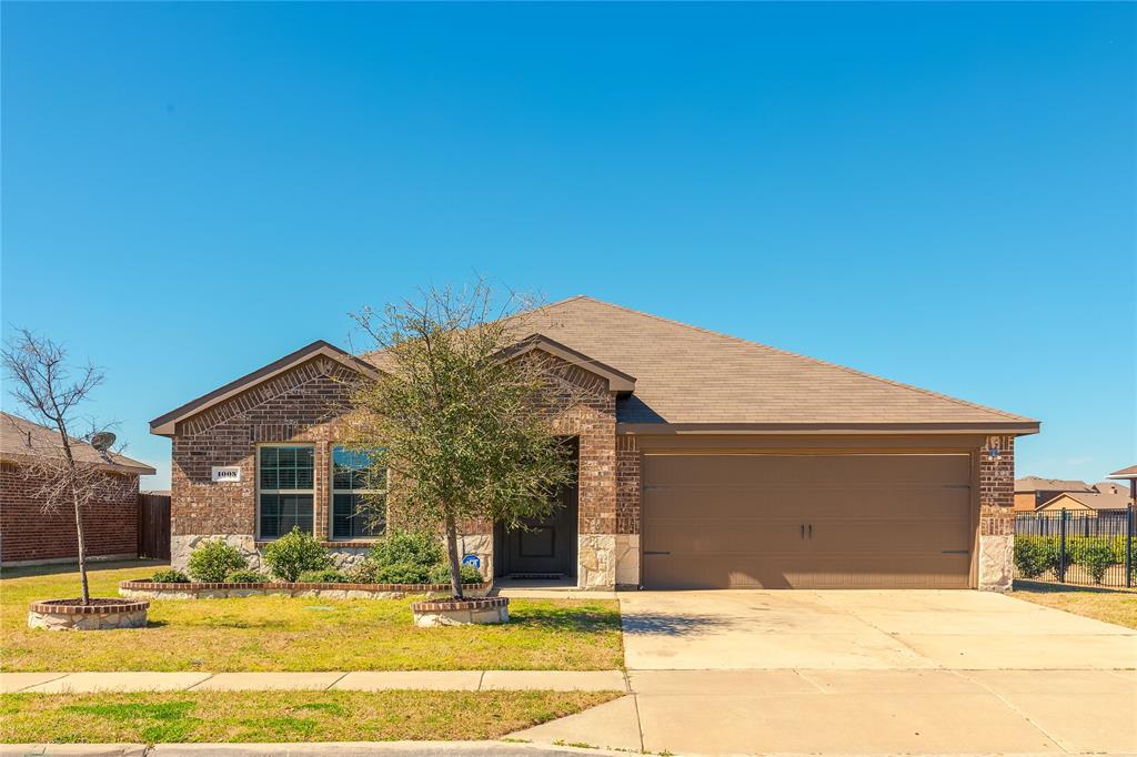 1005 Silver Maple Lane Property Photo 1