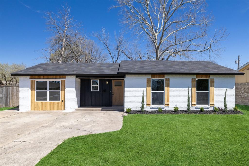 718 Tearose Drive Property Photo