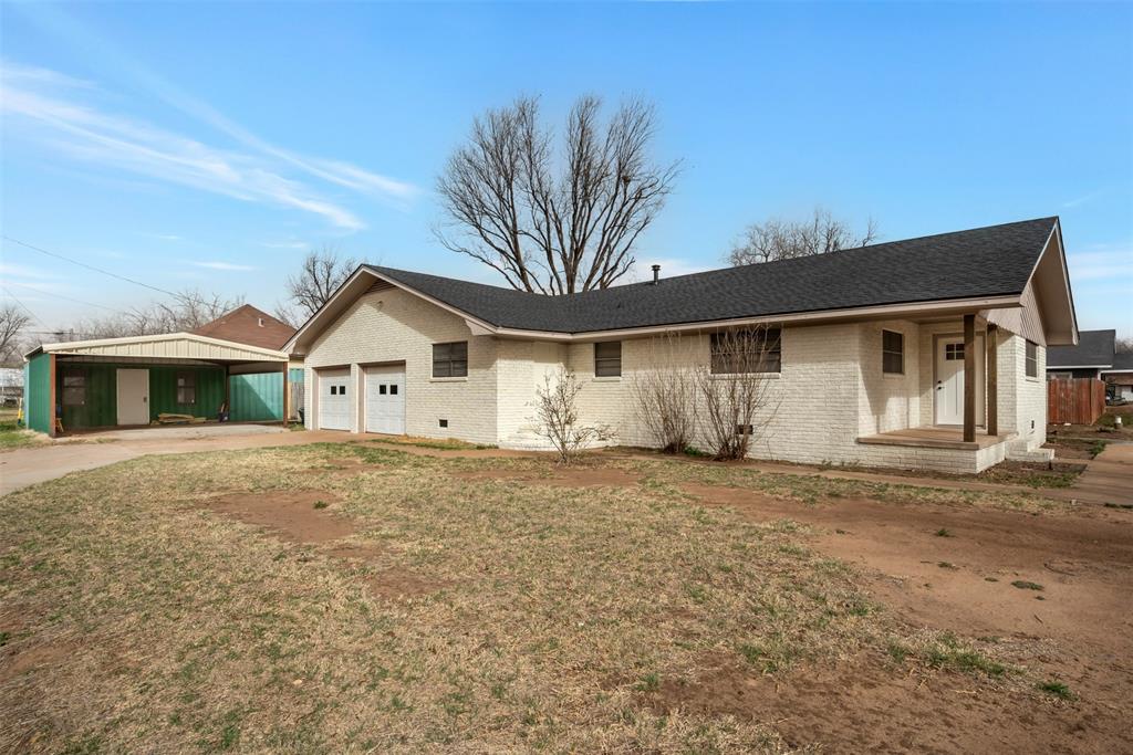 411 N 5th Avenue Property Photo