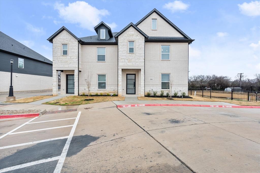 2341 Spring Park Boulevard Property Photo