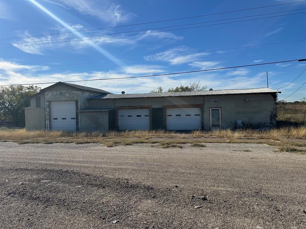1890 S Main Street Property Photo