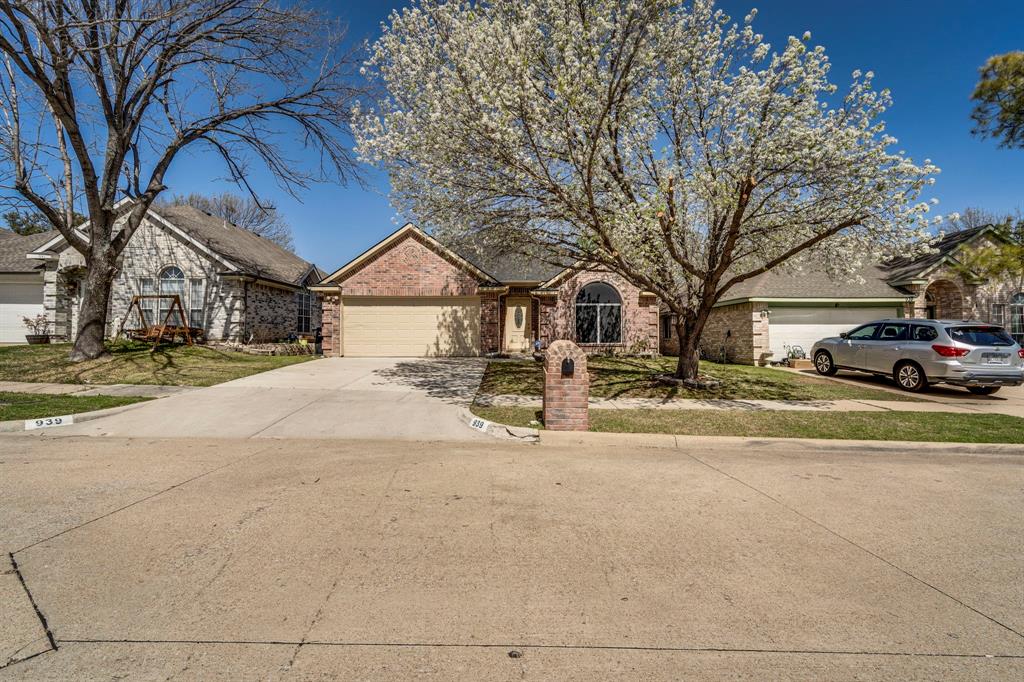 939 Blossomwood Court Property Photo
