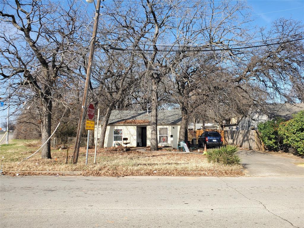 1303 Maxine Street Property Photo