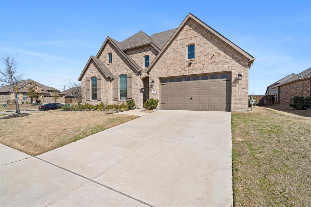 201 Sahara Drive Property Photo
