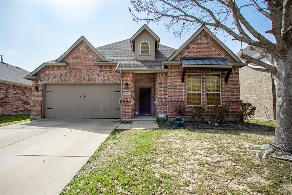 1916 Fairway Glen Drive Property Photo