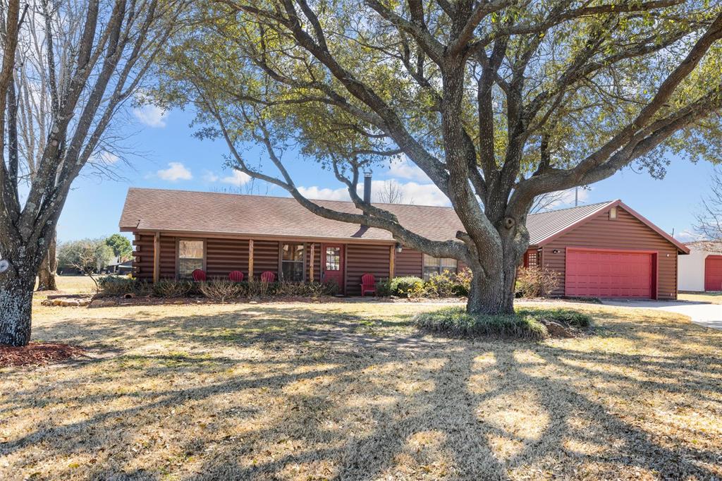 129 Private Road 5569 Property Photo
