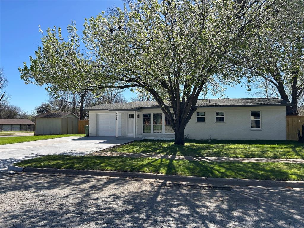 7908 Lazy Lane Road Property Photo