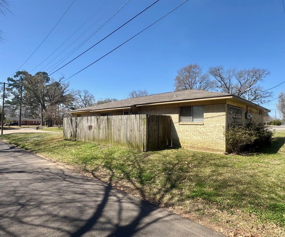 103 Ash Street Property Photo 6