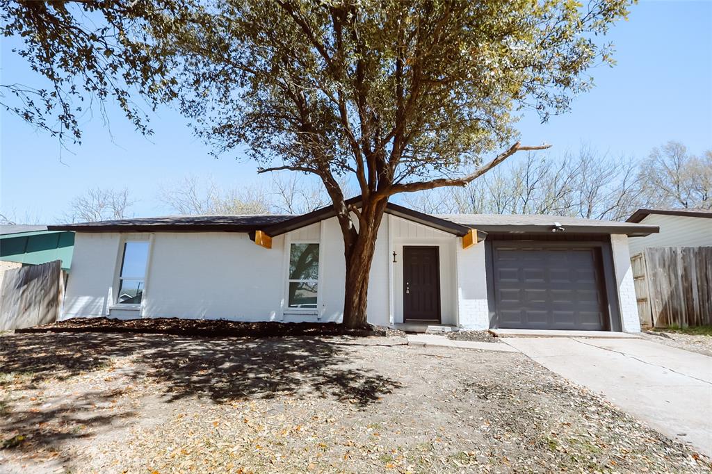 5106 Preston Trail Property Photo