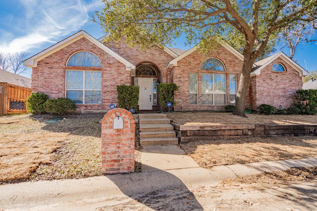 6409 Cypress Lane Property Photo