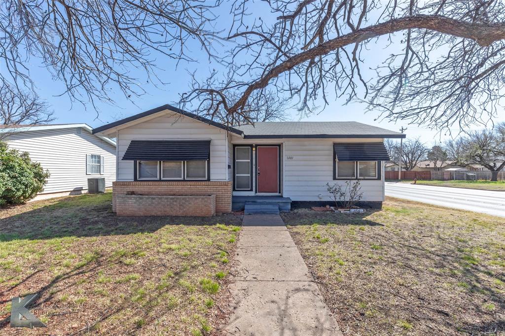 1001 Shelton Street Property Photo