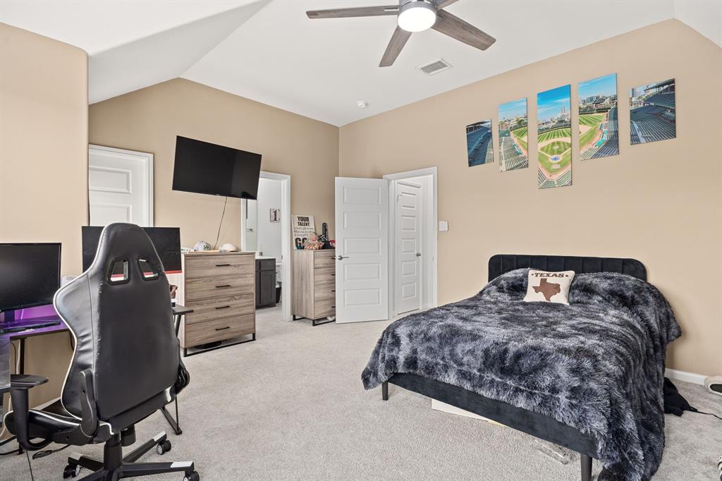 917 Amber Knoll Drive Property Photo 29