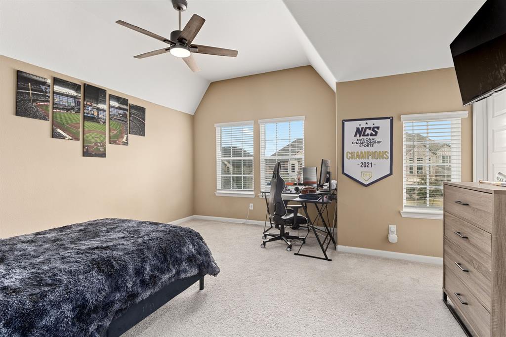 917 Amber Knoll Drive Property Photo 30