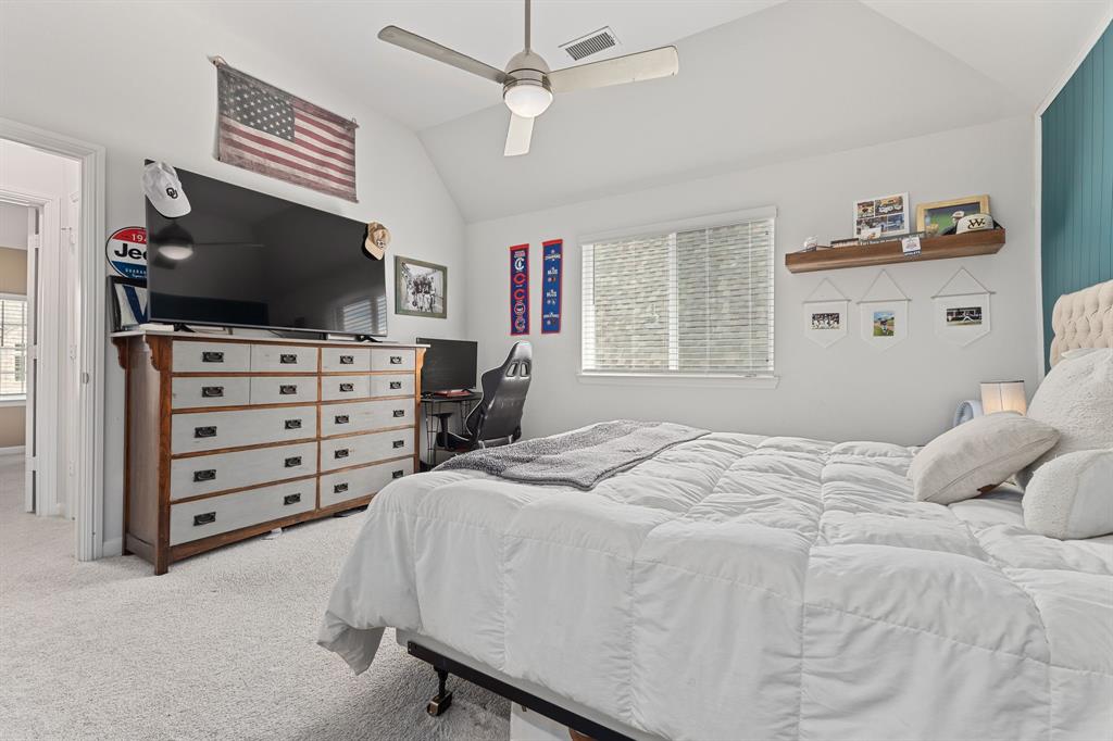 917 Amber Knoll Drive Property Photo 33