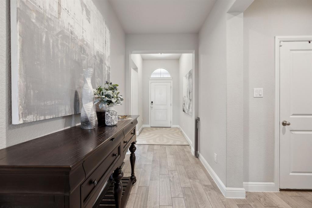 11520 Leeson Street Property Photo