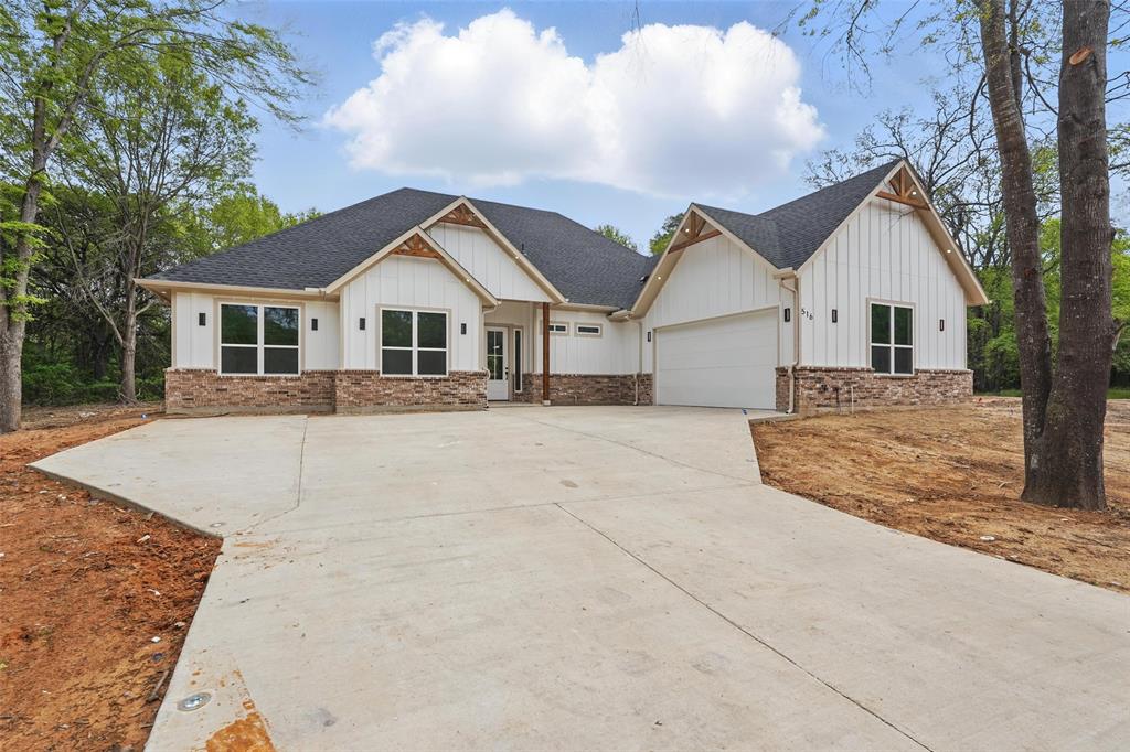 516 Midway Road Property Photo