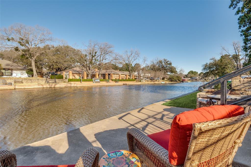 1812 Winewood Lane Property Photo