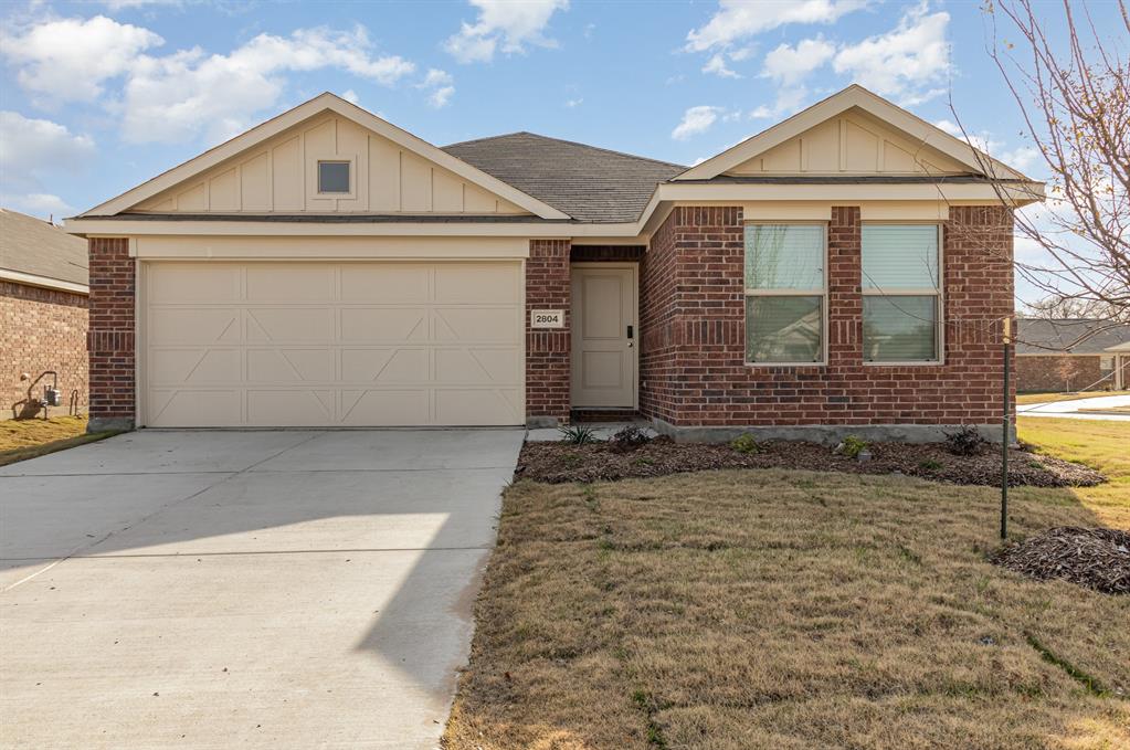2804 Green Hill Way Property Photo 1