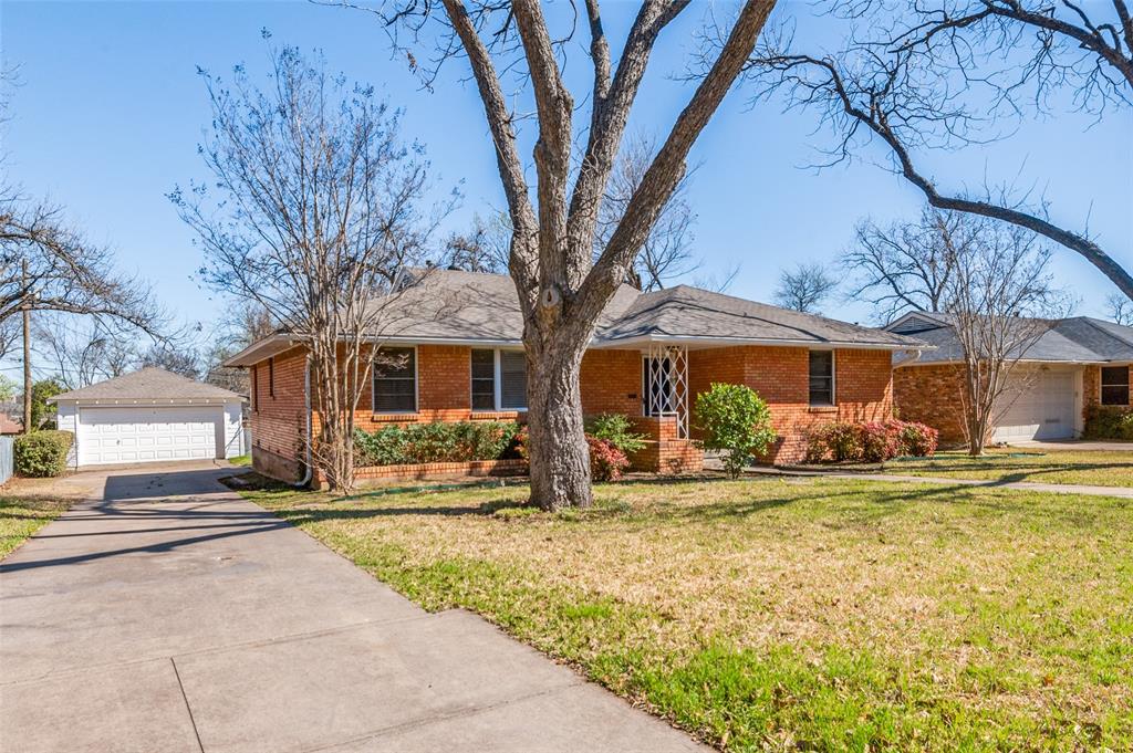 2645 Woodmere Drive Property Photo