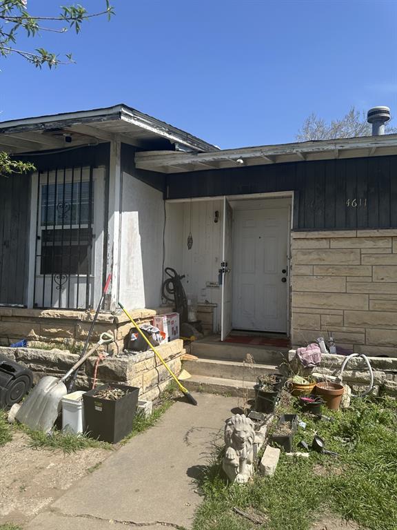 4611 Rimrock Trail Property Photo