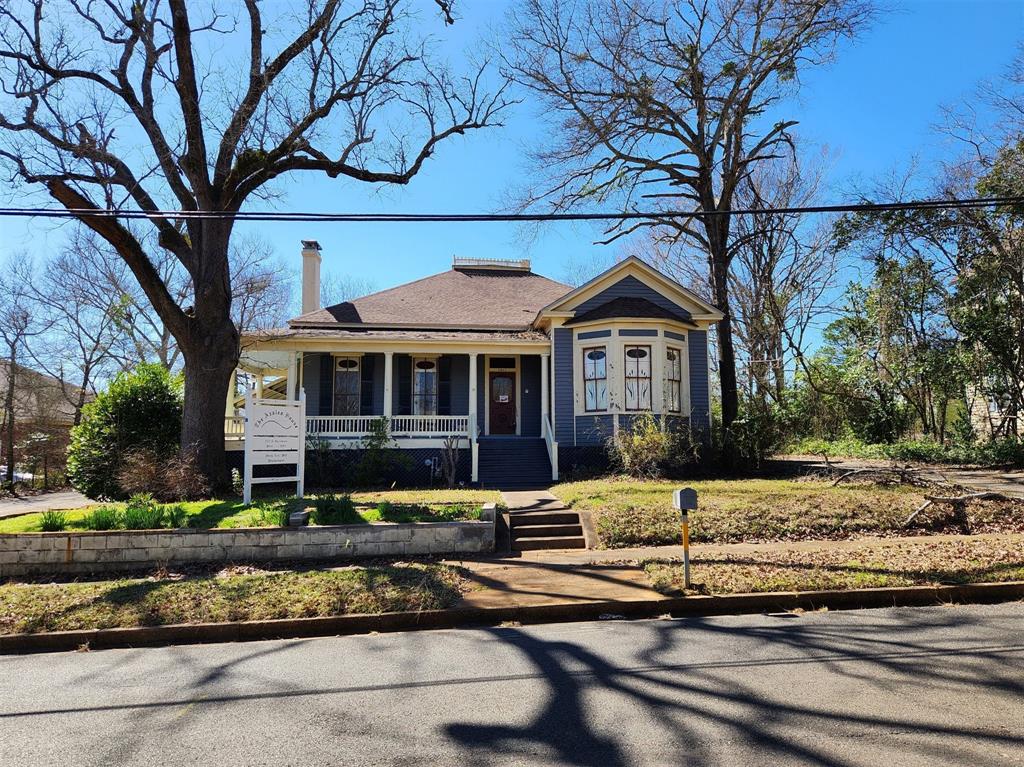 1011 S Sycamore Street Property Photo