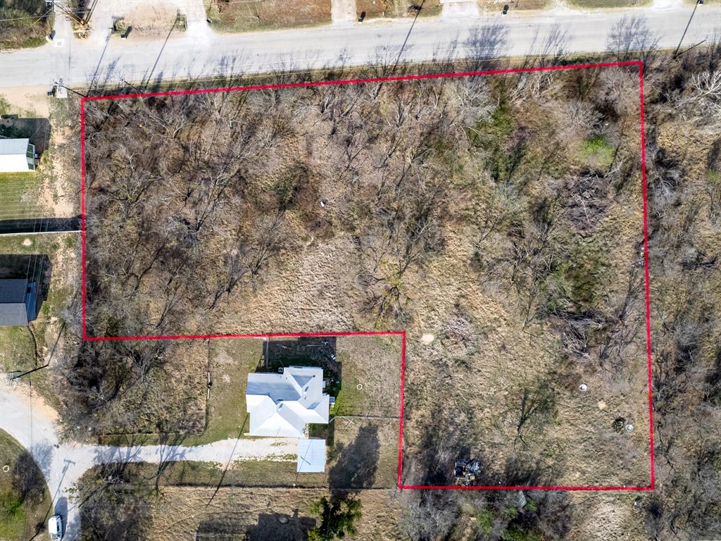 1.55 Acres N 6th Property Photo