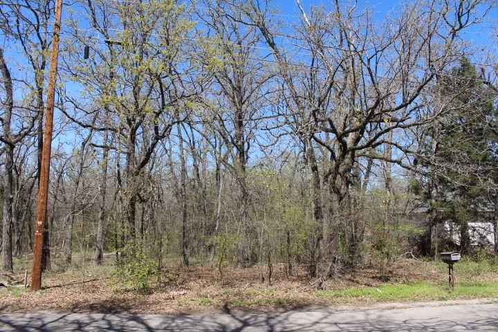 6122 Chickasaw Drive Property Photo
