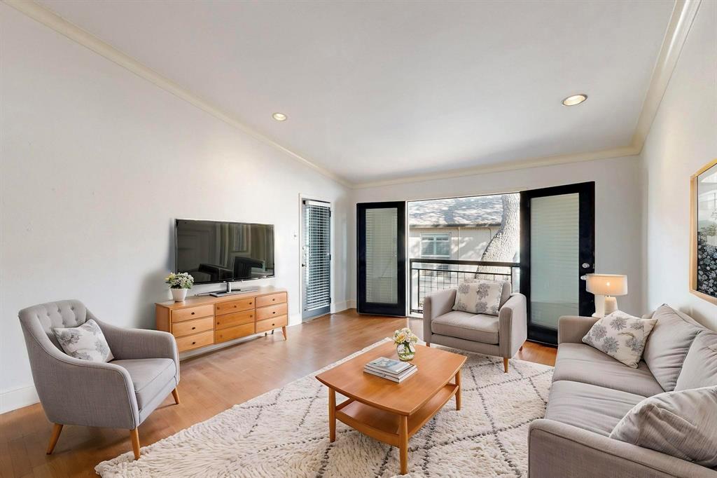 7738 Meadow Road Property Photo