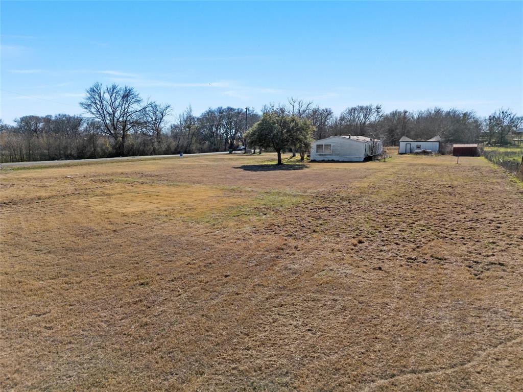 3725 Bluhm Road Property Photo 4